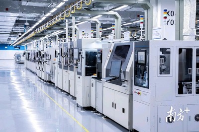 深圳坪山荣耀智能制造产业园首亮相，自动化设备实现28.5秒生产一台手机